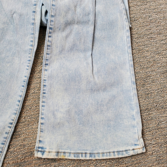 Dollhouse Jackie Curvy Collection Distressed Jeans - Picture 6 of 8